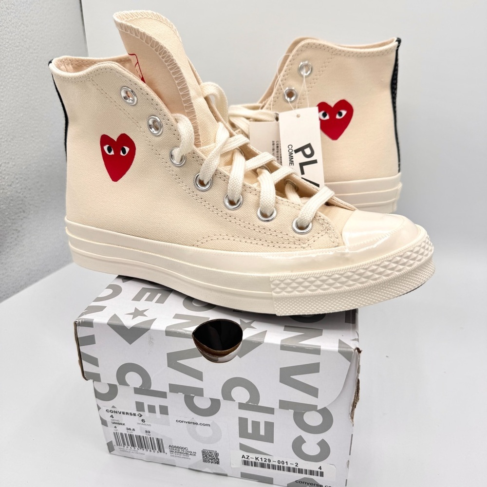 NWT Commes Des Garçons CDG Play Converse High Top Chuck 70 Heart Sneakers Cream - Picture 6 of 16